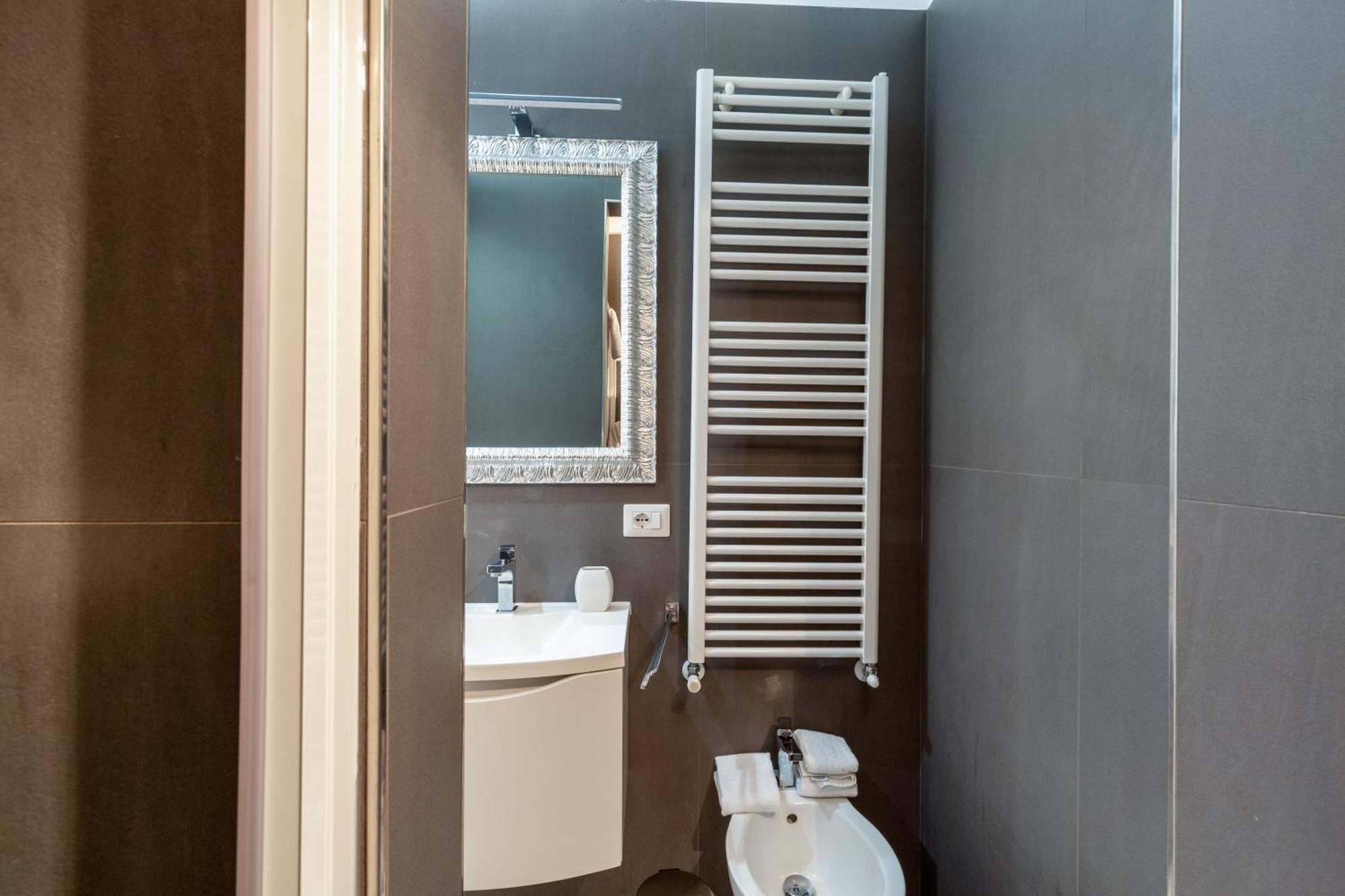 Modern Apartment In 佛罗伦萨 外观 照片